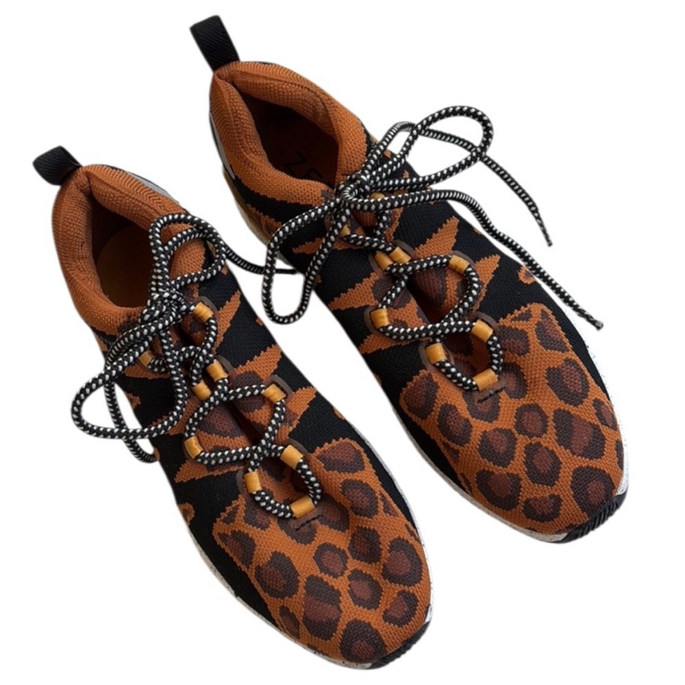 Cole Haan ZeroGrand Overtake Lite
Sneakers Animal Print Size 9.5 - Picture 2 of 8